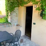 Residenza Le Querce Trilocale Feriehus *
