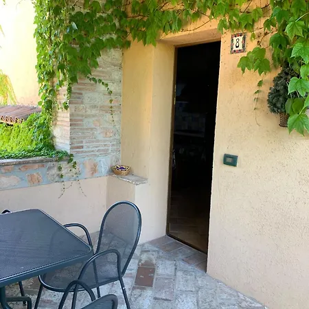 Residenza Le Querce Trilocale Vakantiehuis *