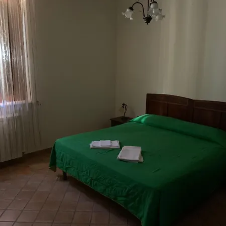 Semesterbostad Residenza Le Querce Trilocale Fossato di Vico