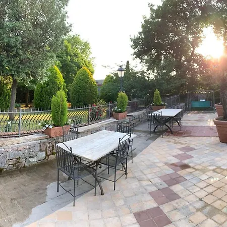 Residenza Le Querce Trilocale Prázdninový dům *