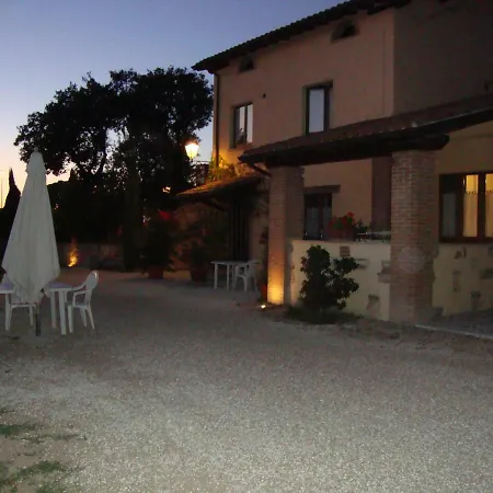 Vakantiehuis Residenza Le Querce Trilocale *