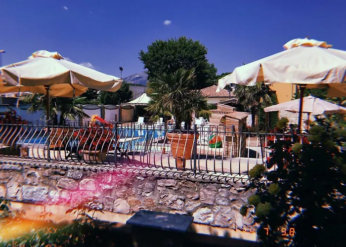 Residenza Le Querce Trilocale * Fossato di Vico